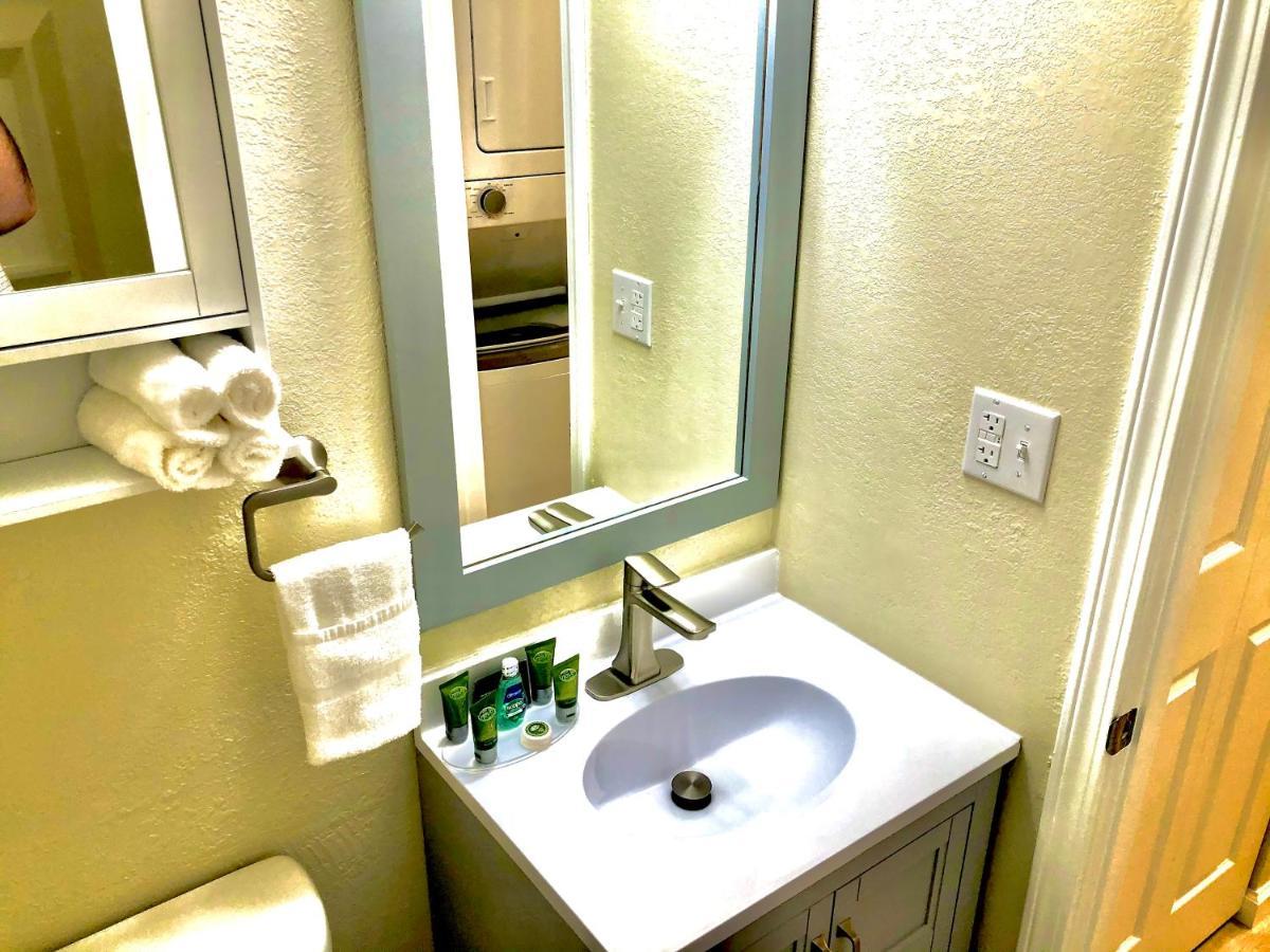 Bicentennial Inn Buckhannon Bagian luar foto